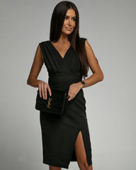 Estelle | Fitted Dress with V-Neckline and Slit - Calestra