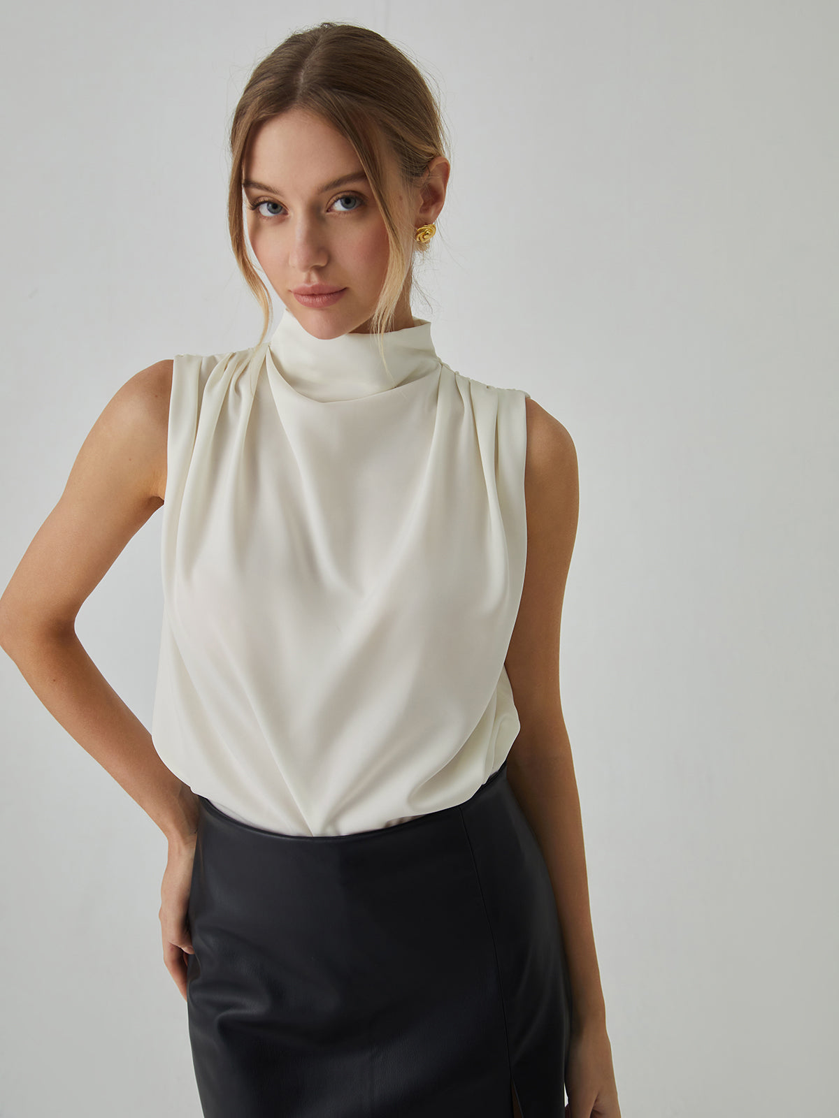 Pleated High Neck Sleeveless Blouse - Calestra