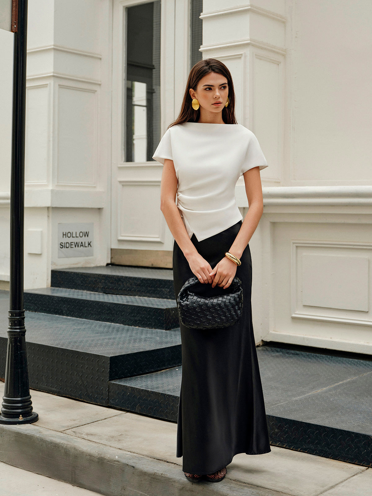 Asymmetric Hem Ruched T-Shirt - Calestra