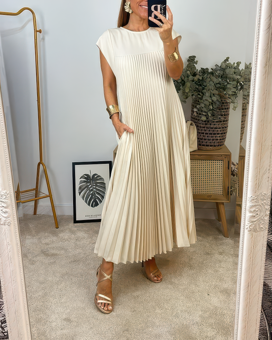 Joëlle Timeless and comfortable dress - Calestra