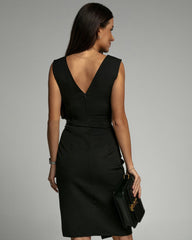 Estelle | Fitted Dress with V-Neckline and Slit - Calestra